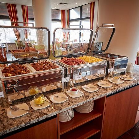 Strandhotel Vierjahreszeiten Borkum Bagian luar foto